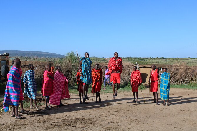3-Day Maasai Mara Sharing Safari in a 4x4 Land Cruiser Jeep - First camp night at Lenchada Tourist Camp, then an afternoon drive