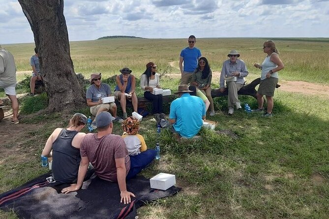 3 Days 2 Nights Maasai Mara Group Safari by 4WD From Nairobi - Entering Maasai Mara from Nairobi: the 4WD reality check