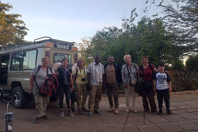 3 days group joining safari to Maasai Mara with a Land Cruiser Jeep - What you really pay for: value, meals, lodging, and the costs people forget
