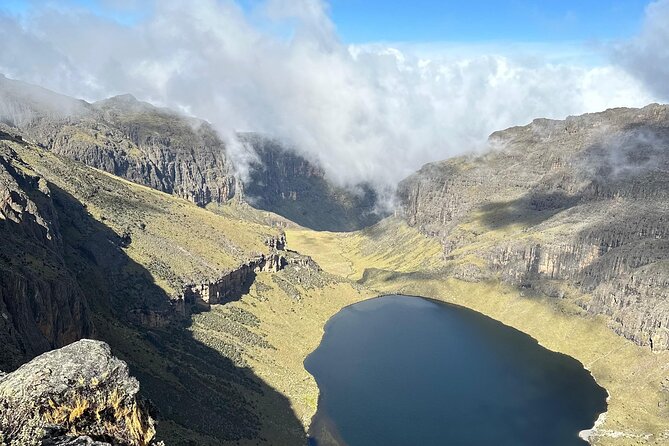 4 Day Mount Kenya Trek Up Chogoria Down Sirimon - Price and Value: Is $900 Fair for This Route?