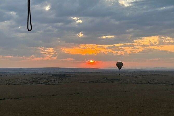 4 Days Masai Mara & Lake Nakuru Group Joining Safari - Camp and hotel comfort: hot showers in Mara, budget stays at Nakuru