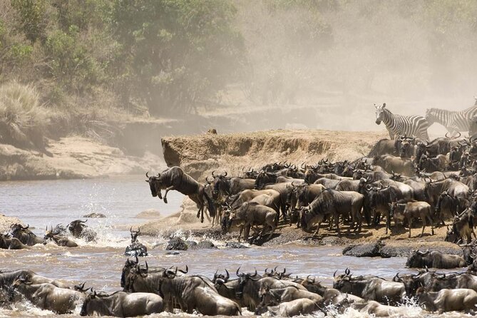 4 Days Tour Landcruiser in Masai Mara and Lake Nakuru - Nairobi Start And The Rift Valley Viewpoint With Mt Longonot