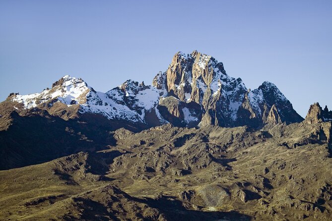 5 Days Mount Kenya Climbing Via Chogoria Sirimone Route - Key things that make this Mount Kenya climb work