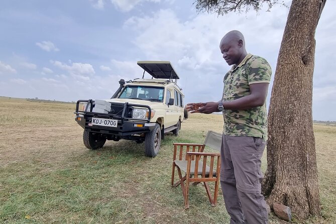 9 Days Amboseli-Ol Pejeta-Aberdare-Nakuru-Naivasha-Masai Mara - The last day back in Nairobi, with lunch at Carnivore