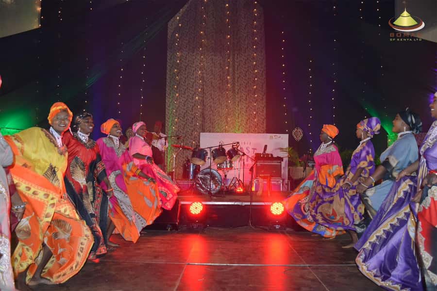 Bomas Of Kenya Cultural Experience - What you actually experience in the Bomas arena and village