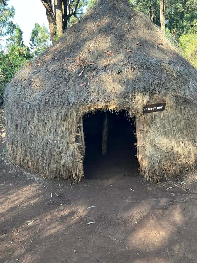 Bomas Of Kenya Cultural Experience - Craft shops, the play area, and how to plan your spending