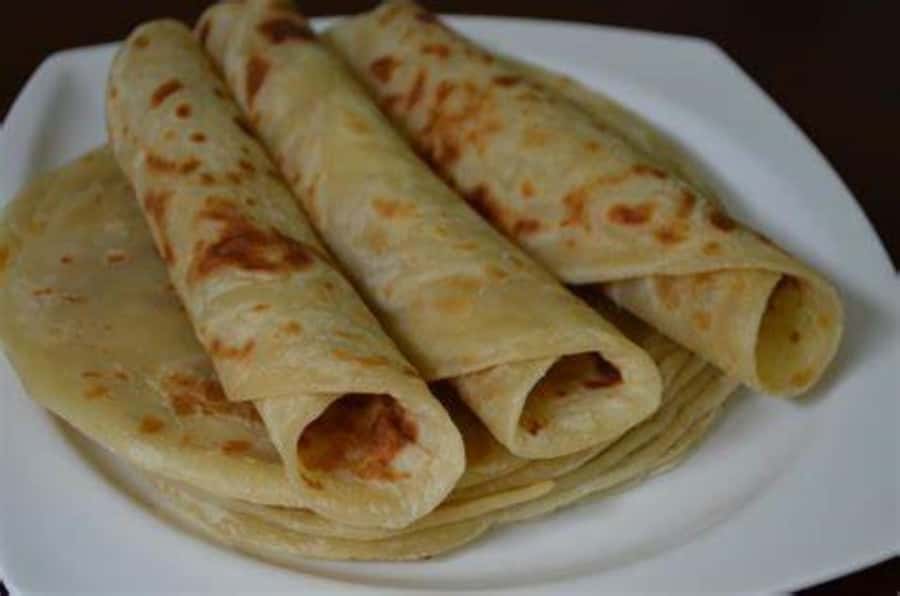 Cook and enjoy African meals with Moreen - Meeting Moreen in Nairobi, then heading straight to the market