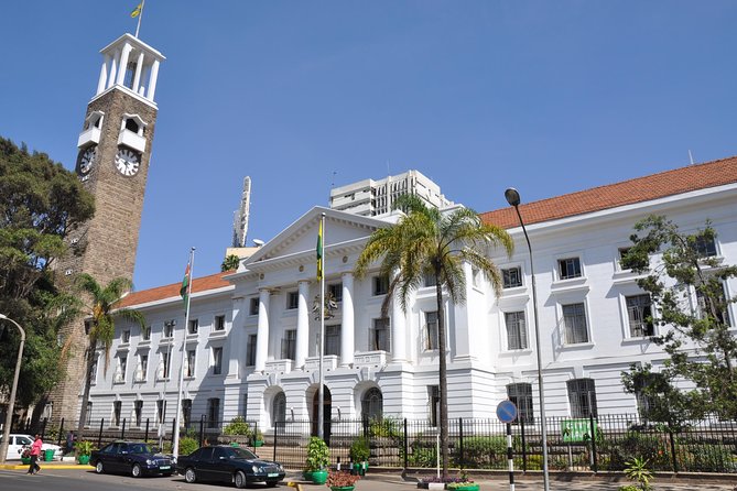 Day tour at the Nairobi city center - Time for downtown extras: crafts, markets, and flexible stops
