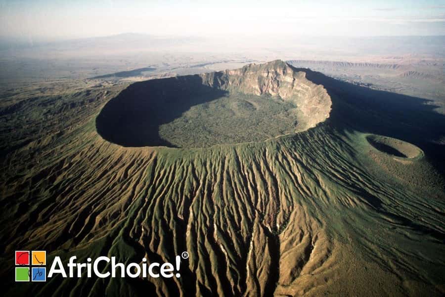 Day tour to Mount Longonot - What it looks like on the crater rim (and why it is worth the effort)