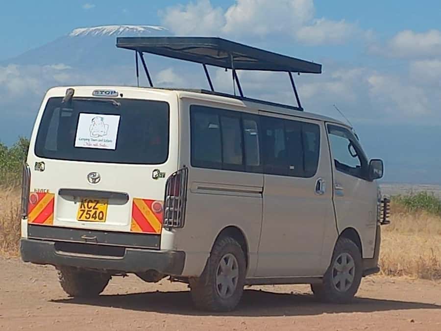 DAY TRIP AMBOSELI PARK FROM NAIROBI AND MASAI VILLAGE. - Masai Village: culture stop with a dance show and market time