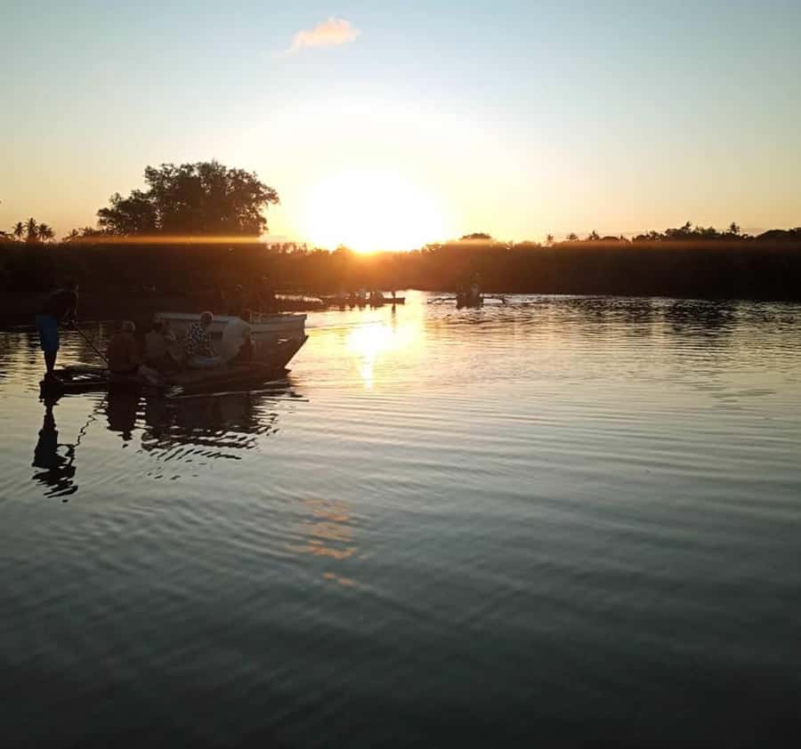 Diani Beach: Kongo River Sunset Experience in a canoe - Entering Diani’s mangrove world from Kongo Mosque