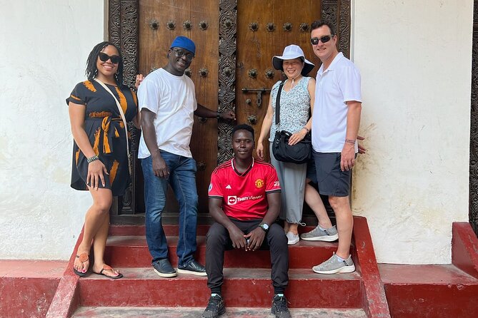 Diani Taxi and Airport Transfers - The ride experience: clean AC cars, ample luggage space, and a chatty driver if you want it