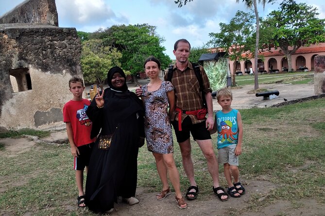 Fort Jesus Museum Walking Tour in Mombasa - Elephants tasks and Old Town photo stops
