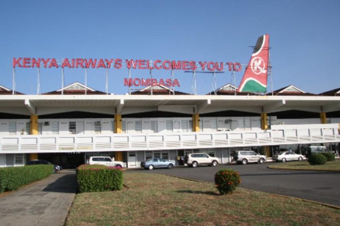 From Mombasa Airport: Diani transfer in a minivan (5 pax) - Key Points I’d Plan Around
