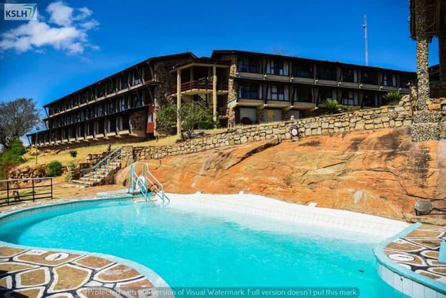 From Nairobi: 7 Days Masai Mara, Nakuru, and Amboseli Safari - Maasai Mara to Nakuru Day 3: Optional Maasai Culture and Rift Valley Hotels
