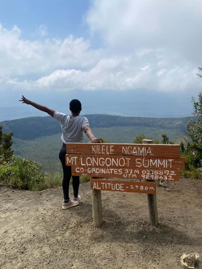 From Nairobi: Day Tour to Mount Longonot (Private) - Getting to the crater rim by noon, then shifting gears