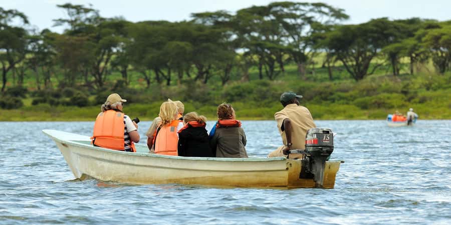 From Nairobi: Lake Naivasha and Hell's Gate Park Day Tour - Lake Naivasha by boat: birds, wildlife, and the hippo question