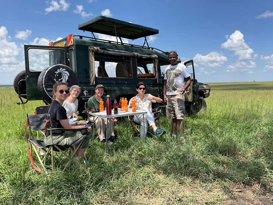 From Nairobi: Maasai Mara 1-Day Safari: AW, Lunch & Pickup - Maasai Mara in 1 Day From Nairobi: The Core Idea