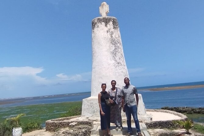 Gede Ruins & Malindi Tour - Taking Your Time at the On-Site Museum