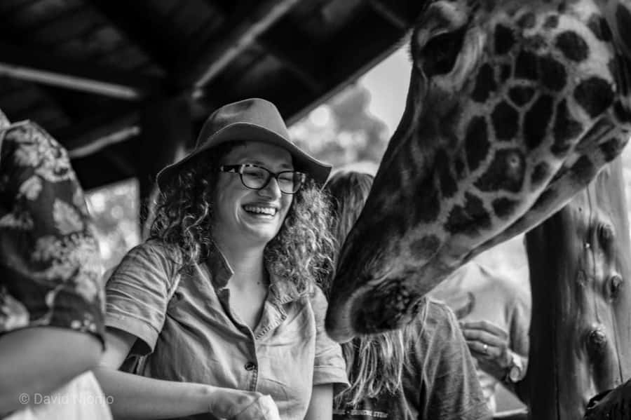 Giraffe, Elephant Orphanage - Guides and vehicles: what you can count on