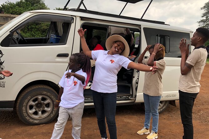 Half Day Excursion Tour in Nairobi - Giraffe Centre and the Rothschild giraffes, plus the Molnar Hotel