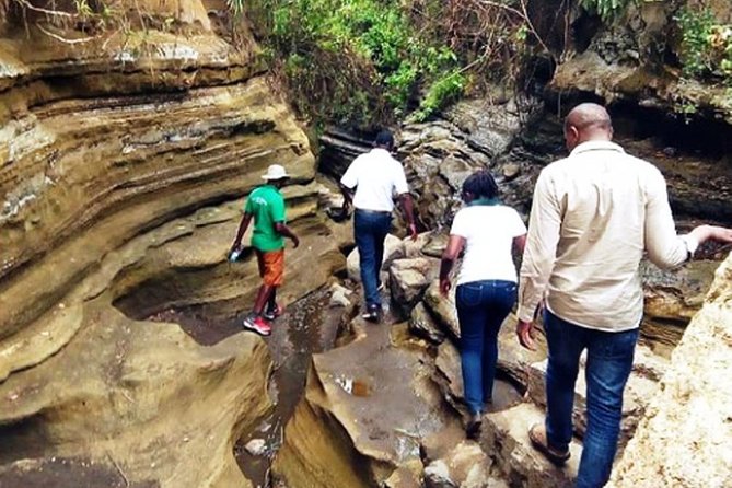 Hells Gate Excursion in Naivasha - Entering Hell’s Gate on two wheels