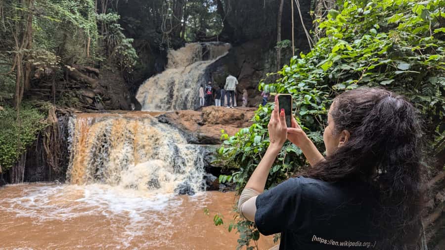 Karura Forest: Walking tour with Nature and Waterfalls. - Waterfall time: two different scenes for photos and breathing room