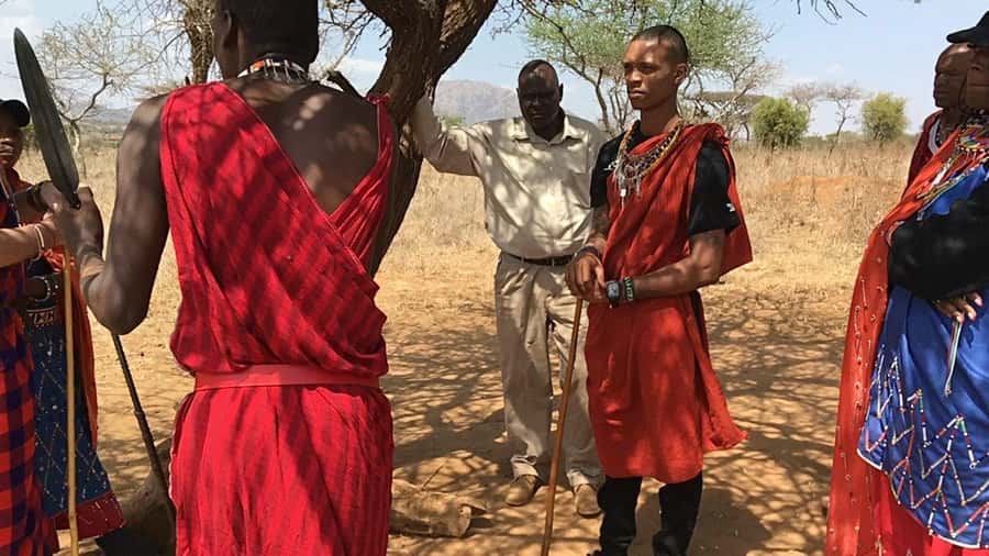 Kenya: Maasai Village Visit with Traditional Dance Show - Comfort, clothing, and what to bring for a smoother day
