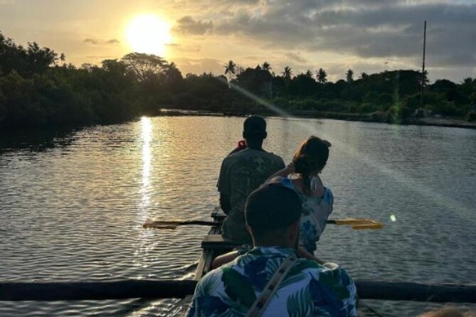 Kongo River Sunset Experience in Canoe - Timing and operations: when you can go