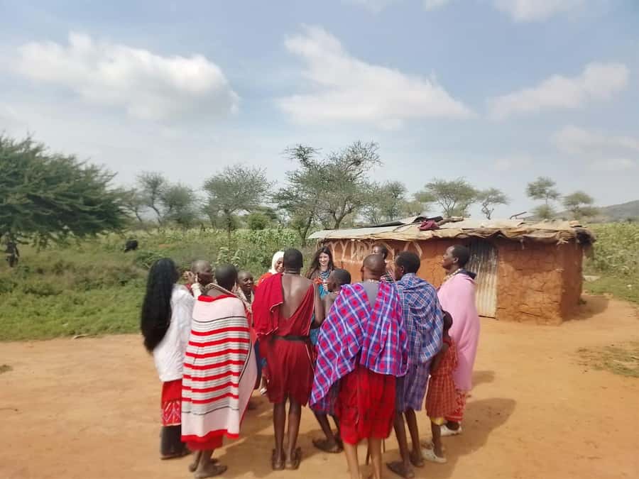 Maasai Village: Cultural Experience of The Maasai Tradition - From Nairobi to the Savannas: How the 6 Hours Really Works
