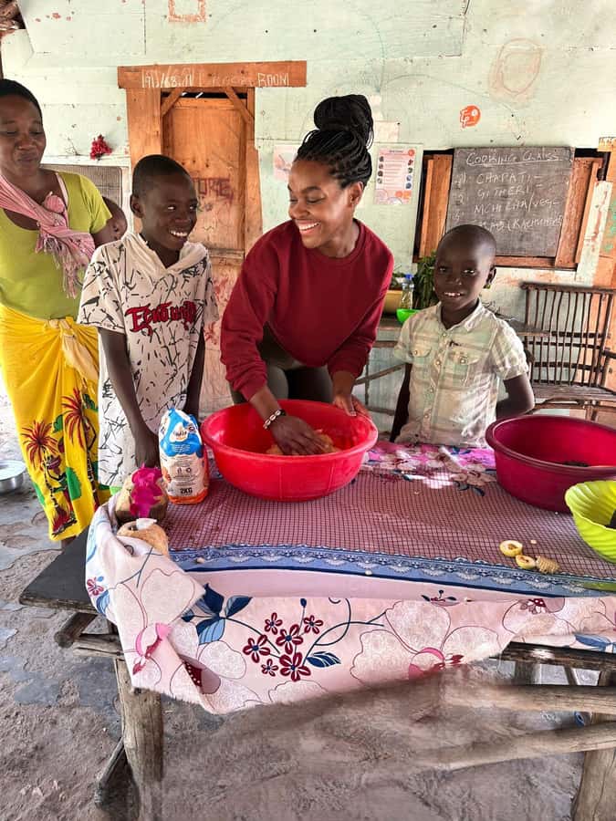 Malindi : Kenyan Cooking Class with Campfire Meal - Eating your meal: share it now or take it with you
