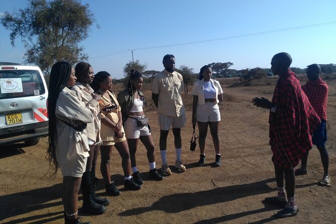 Masai village day tour. - Bisil market: beadwork, herbs, and livestock on sale