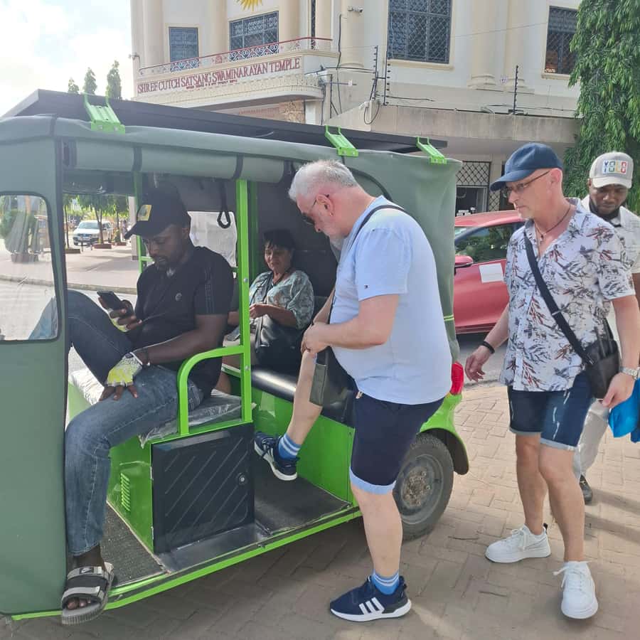 MOMBASA:FortJesus,OldTown,SpiceMarket, Shiva Temple DayTour. - Fort Jesus and Old Town, set up for you to understand the coast