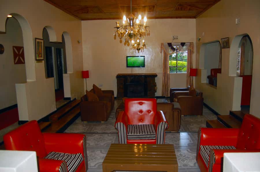 Nairobi: 4 Day Masai Mara and Lake Nakuru Camping Safari - Day 4 Lake Nakuru Rhino and Rothschild Giraffe morning: big species in a small park