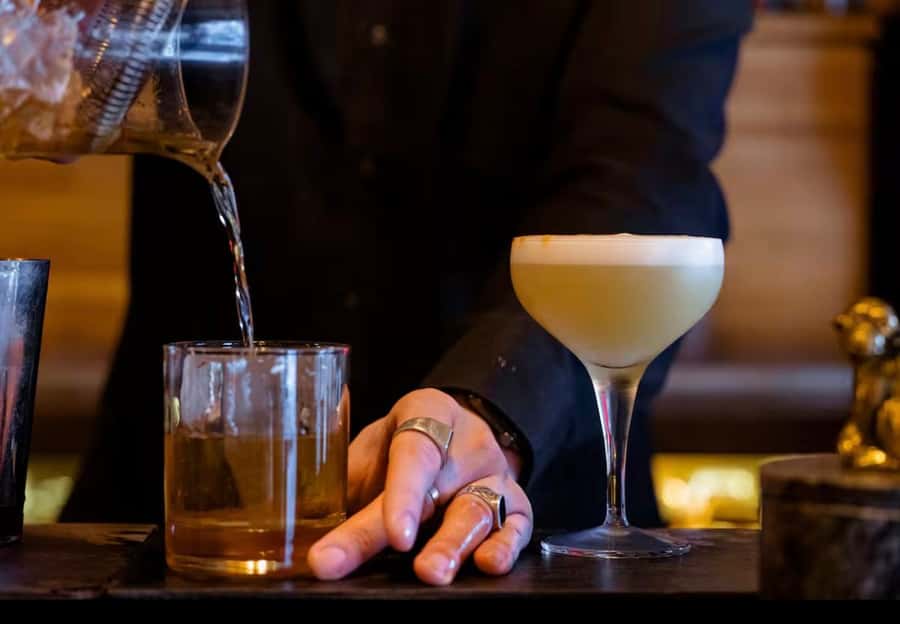 Nairobi bar crawl:Drink and Mingle - Key Things That Make This Bar Crawl Worth Your Night
