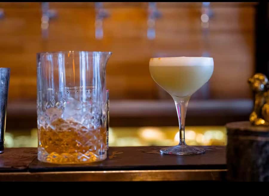 Nairobi bar crawl:Drink and Mingle - Skyline Start at Fortis Tower: Quick, Simple, and Easy to Find