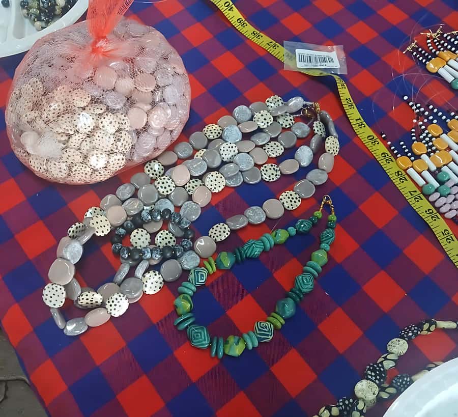 Nairobi: Beads Factory Tour with Pickup & Coffee - Watching Clay Beads Take Shape, Then Making Your Own