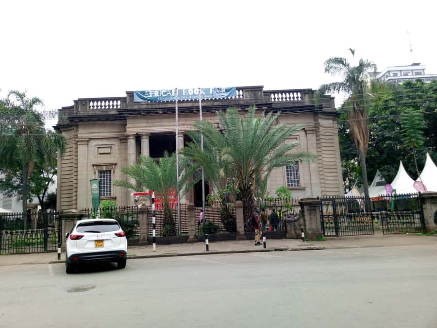 Nairobi city walking and historical tour - Jeevanjee Gardens and a Modern Nairobi Stroll