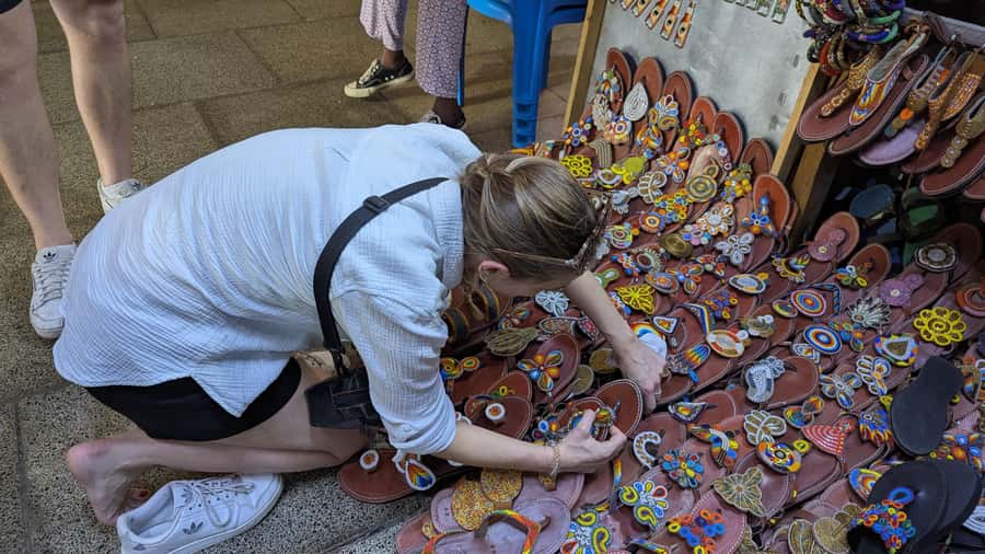 Nairobi City: Walking tour with Lifestyle and History. - City Market and Maasai Market: where your souvenirs actually come from