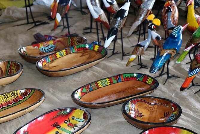 Nairobi City Walking Tour with Traditional Kenyan Lunch - Who this tour suits best