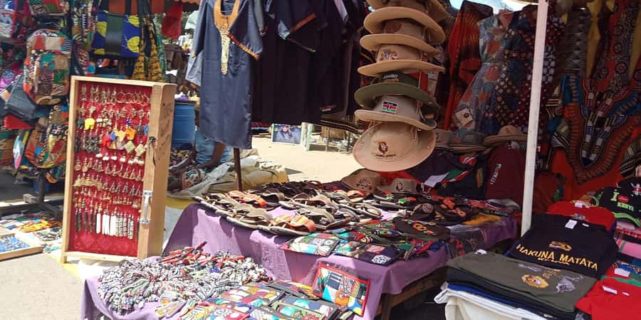 Nairobi: Explore Maasai Market for Unique Souvenirs - What You’ll Actually See at the Maasai Market (And What to Look For)