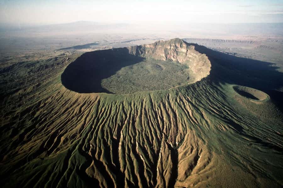 Nairobi: Full-Day Mount Longonot Hike with Boat Tour - The Climb Up Mount Longonot, Short Distance, Serious Steepness