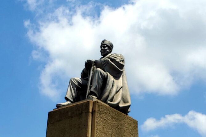 Nairobi History and Modern Culture 3 Hours Tour - McMillan Memorial Library: Architecture With Meaning