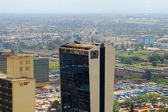 Nairobi History and Modern Culture 3 Hours Tour - Kenyatta Avenue, Askari Monument, and War Veterans Memorial