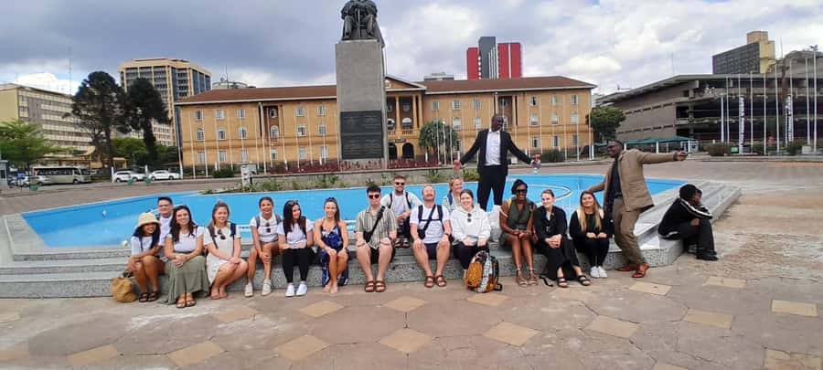 Nairobi: Hop on Hop off and Maasai market Collections Visit - KICC and the Kenyatta International Tower viewpoint