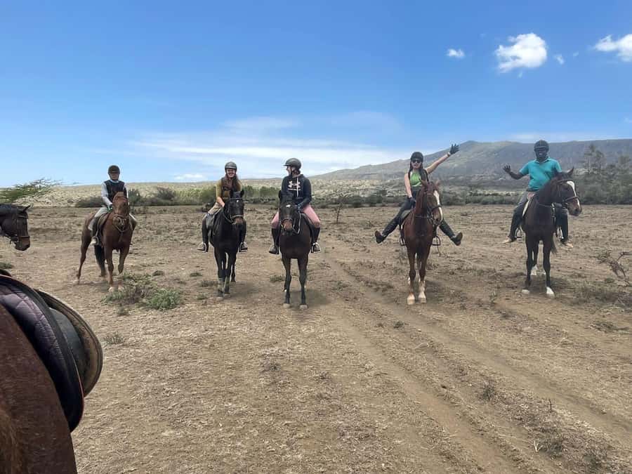 Nairobi: Horseback Riding Tour Through Maize Plantation - What You’ll See: Natural Dam and Village Edge Without the Crowds