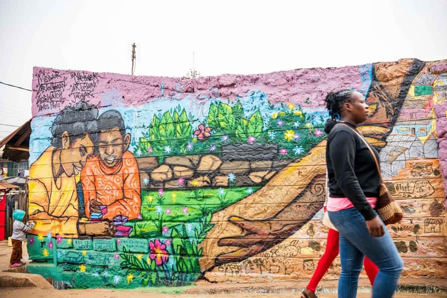 Nairobi: Kibera Street Art Tour with Local Artists - Hidden-Visit Style Stop: A 30-Minute Detour With Extra Context