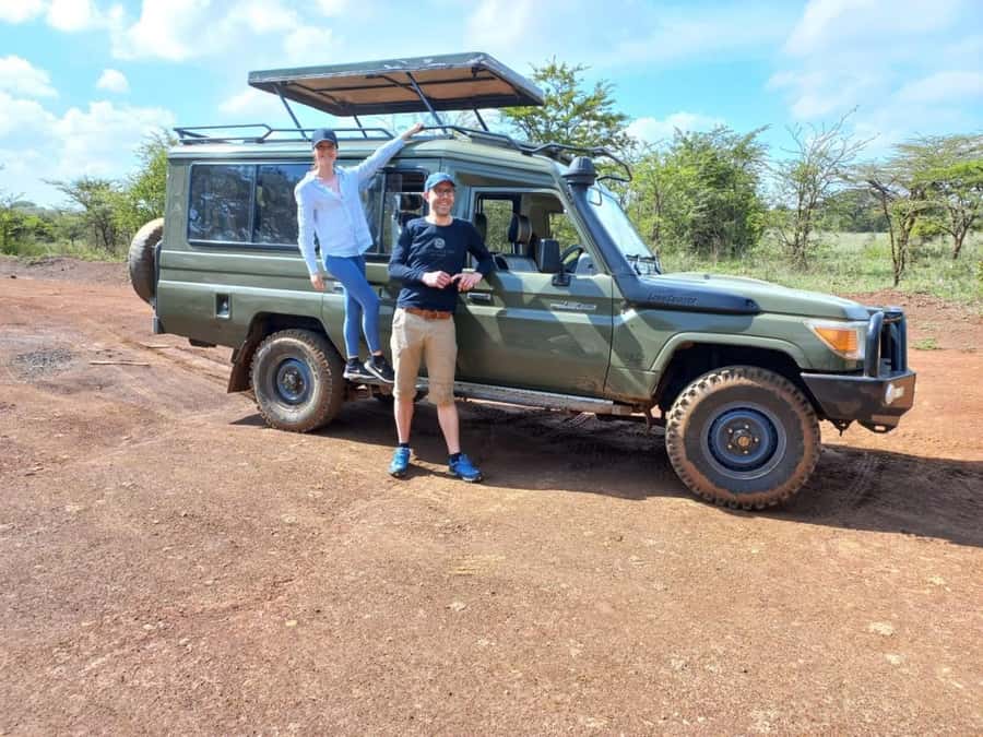 Nairobi: Nairobi National Park Half-Day Game Drive - The game drive rhythm: transfer time, safety brief, then wildlife hunting
