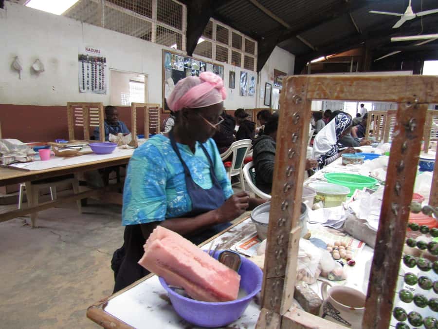 Nairobi’s Best:Elephants,Giraffes Center & Karen Blixen Tour - After Elephants: Crafts Shopping and the Kazuri Bead Factory