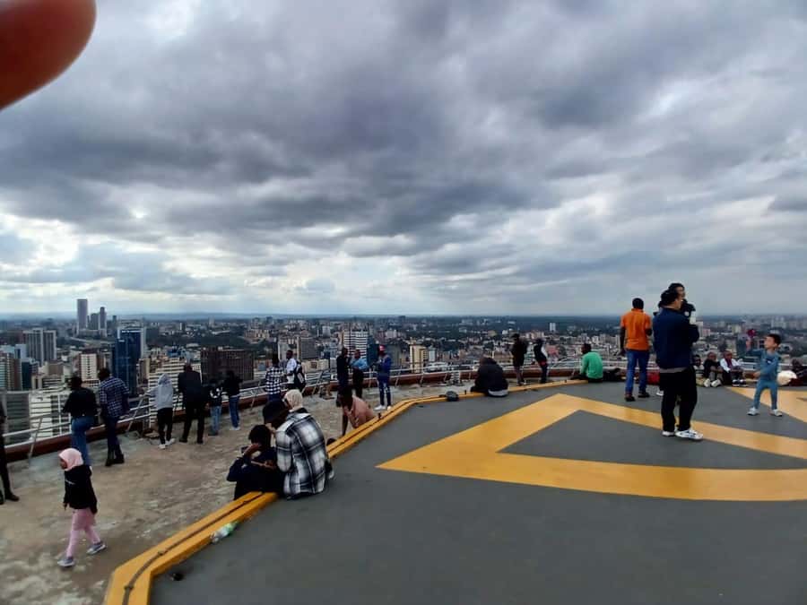 Nairobi Walking Tours, Historic and Modern Highlights - Jevanjee Gardens Start: A Quiet Reset Before Nairobi Streets